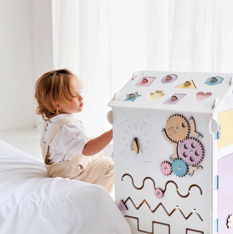 Set - BusyBoard little house white/pastel and creative cube