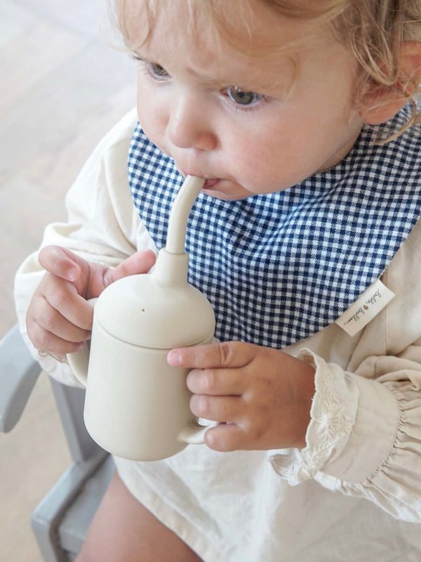 Sippy Cup in silicone - Beige ostrica