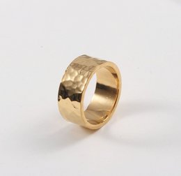 Ankareeda - Fede nuziale martellata in oro
