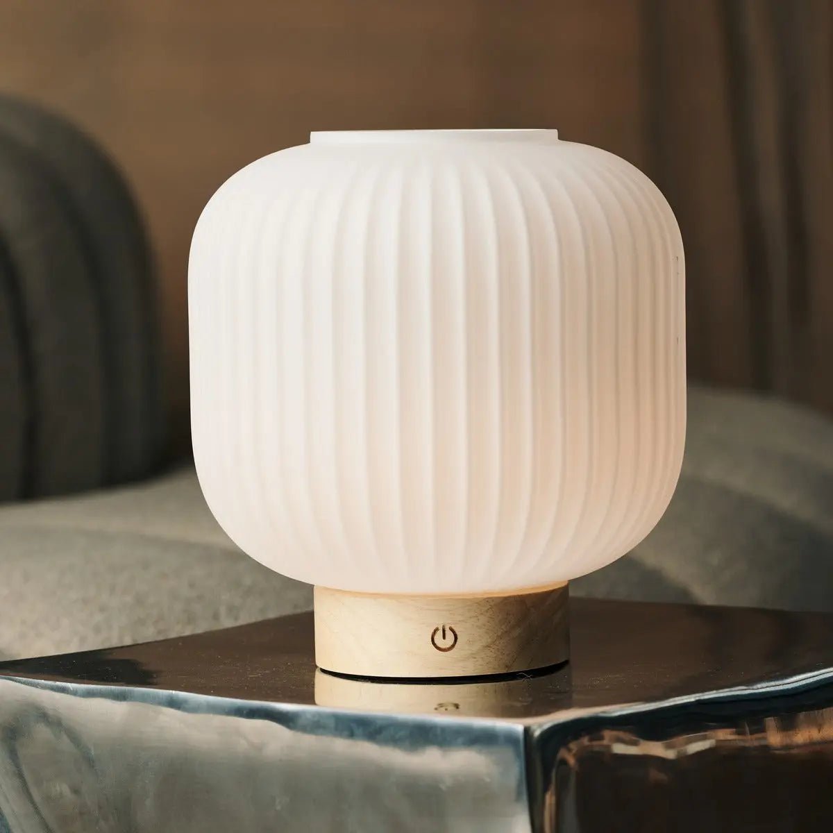 Lampe rechargeable unique Lyla marron clair