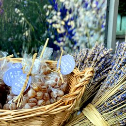 Organic sweets - Honey and lavender essential oil 50g