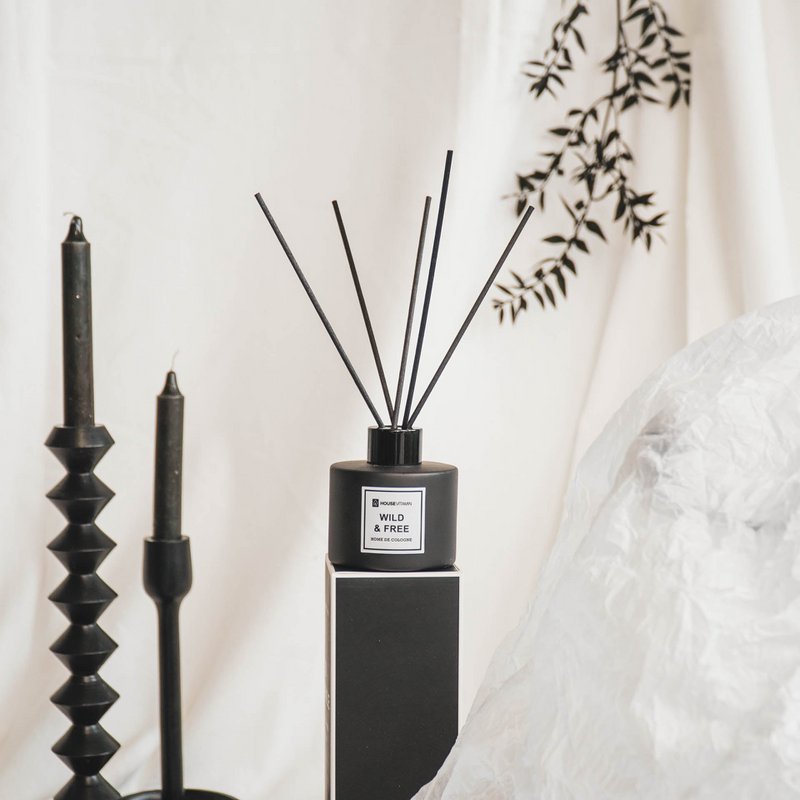 Reed Diffuser - Wild & Free – Sweet perfume - 100 ml
