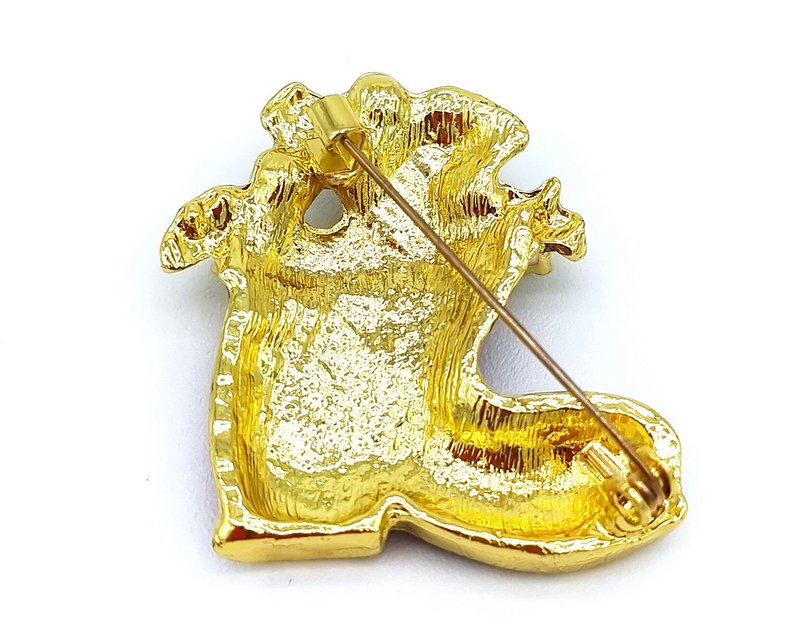 Brooch - Boot