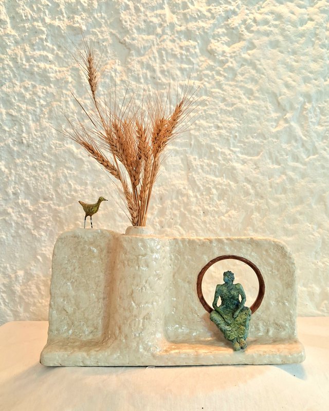 Vase | Sculptural Papier mache Hand-painted