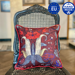 Pillowcase Deco | Red drama