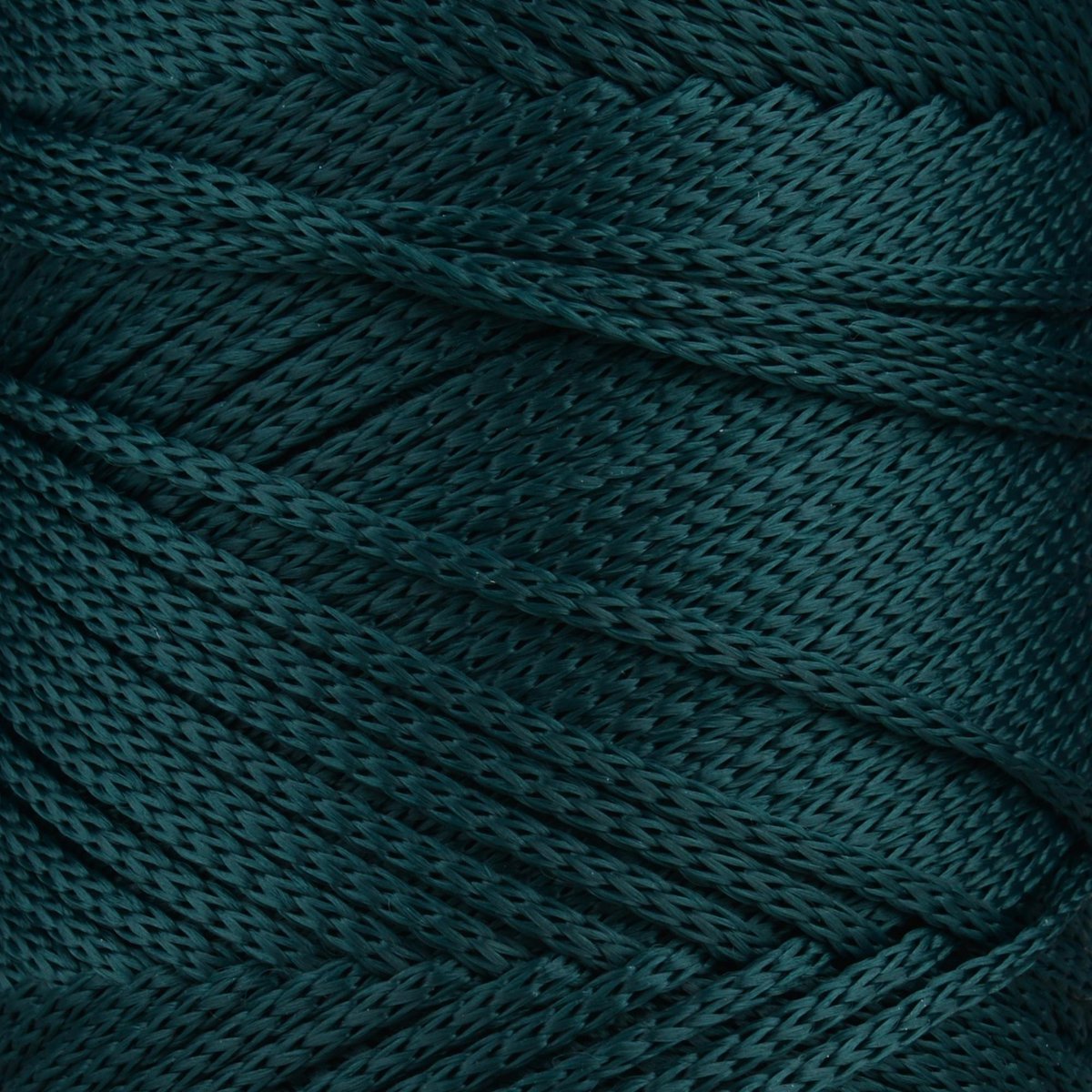 Sensy Premium 2 mm - 251 yards 100% polyester macrame ledning