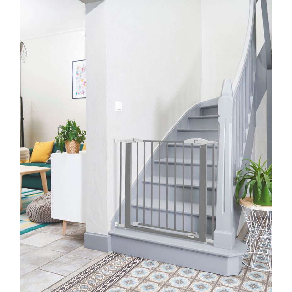 SAFETY GATE, PRESSURE FIXING, OPENING FROM 73 TO 81.5CM UP TO 131.5CM WITH EXTENSION - SAFE & LOCK