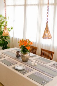 Aeolus Dining Set of A Table Runner And 8 Table Mats