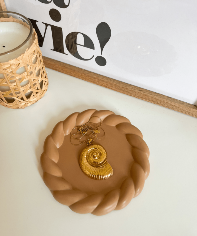 Twist Tray Butterscotch