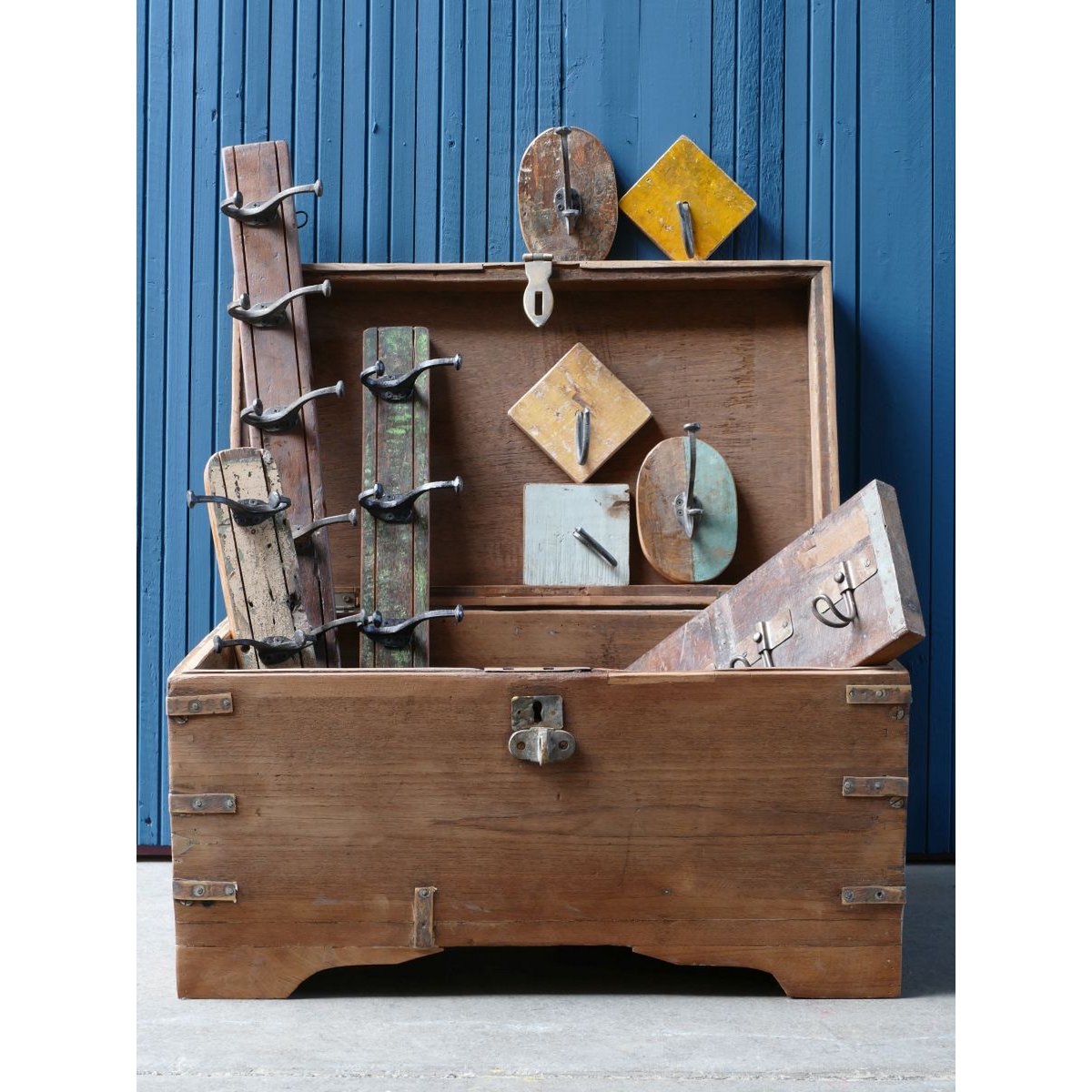 Wardrobe Strio