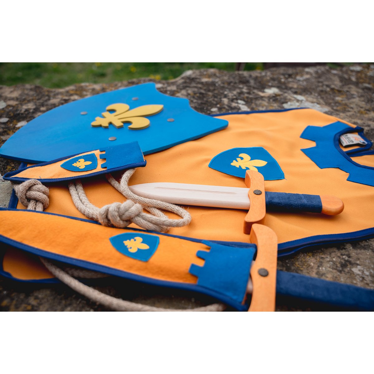 Kamelot Tabard Yellow and Liz Flower - ST822, ST823, ST824