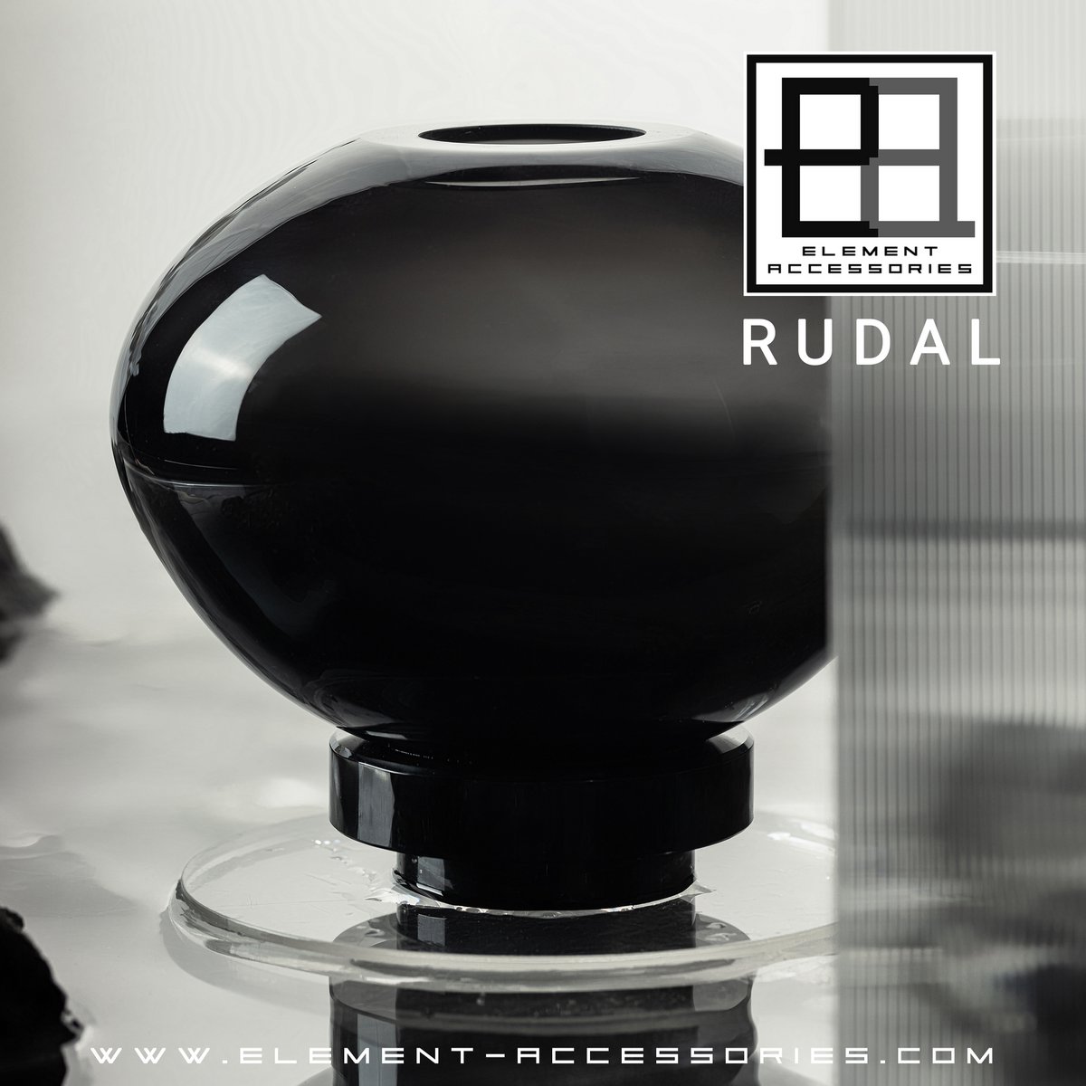 small vessel modern innovative design, RUD07