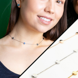 Adjustable gold, rose gold, or silver chain necklace with small plates. Waterproof and hypoallergenic.