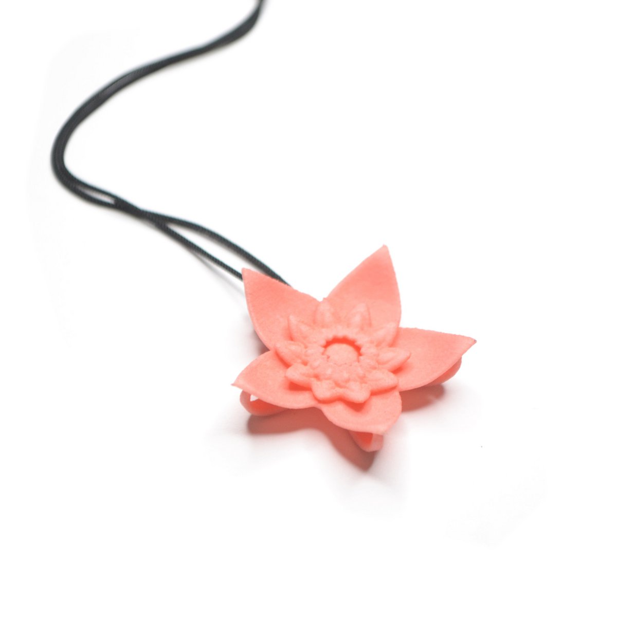 Colgante Flor Única - Coral Dalia
