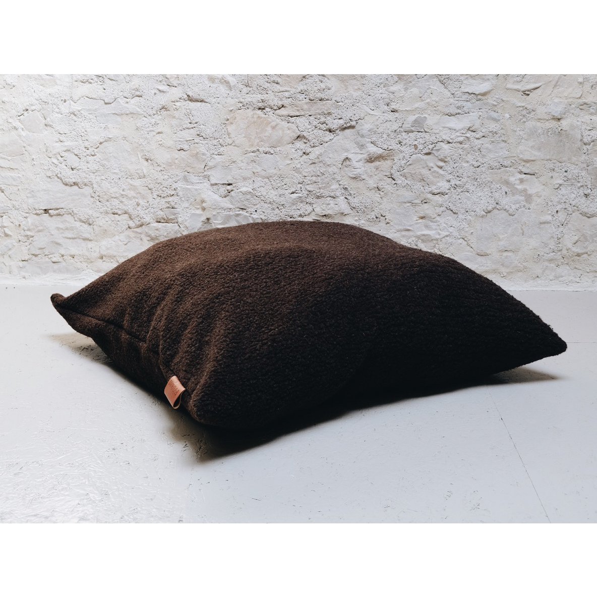 Square pouf