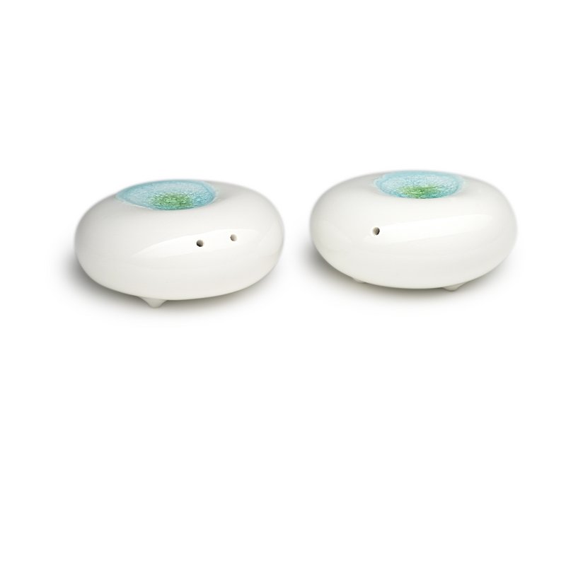 dimples salt + pepper