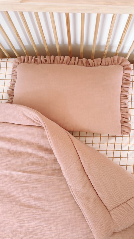 Musselin -Bettwäsche mit Füllrüschen rosa