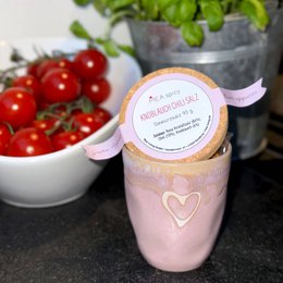 Spice in the espresso cup "Heart" sand, "Steak Pepper"