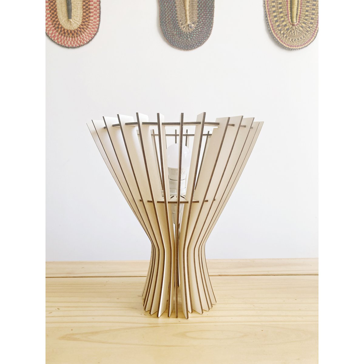 IKI -Lampe - Vielseitigkeit und minimalistische Verfeinerung