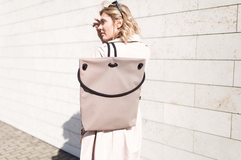 Sac à dos transformable taille M