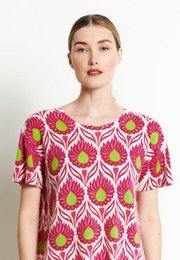 RIA 12 T-shirt Blomsterprint i Cashmere White Ecru