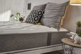 Platinium klassische viskoelastische Matratze -White - Dicke: 26 cm - Moonia