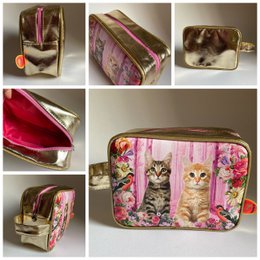 Toiletry bag kitties & flowers gold