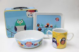 Gufi, Servizio Piatti Bambini, 4pz Stoviglie con Valigia, Porcellana