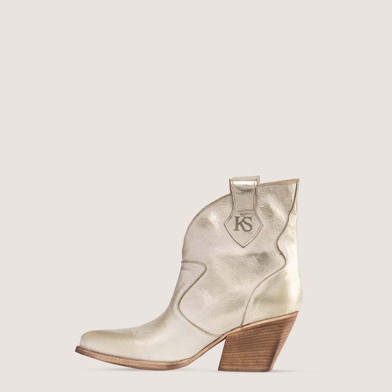 Velvet Mirage Halo Texan Ankle Boots
