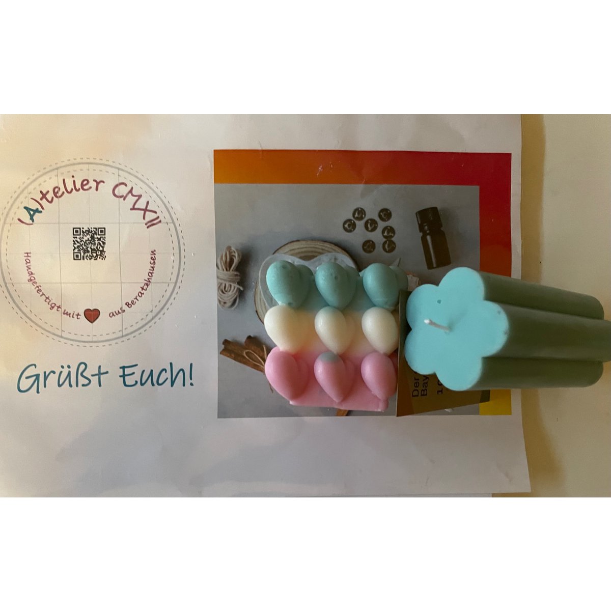 Idée cadeau - Ensemble de bougies cube coeur 3D et roses