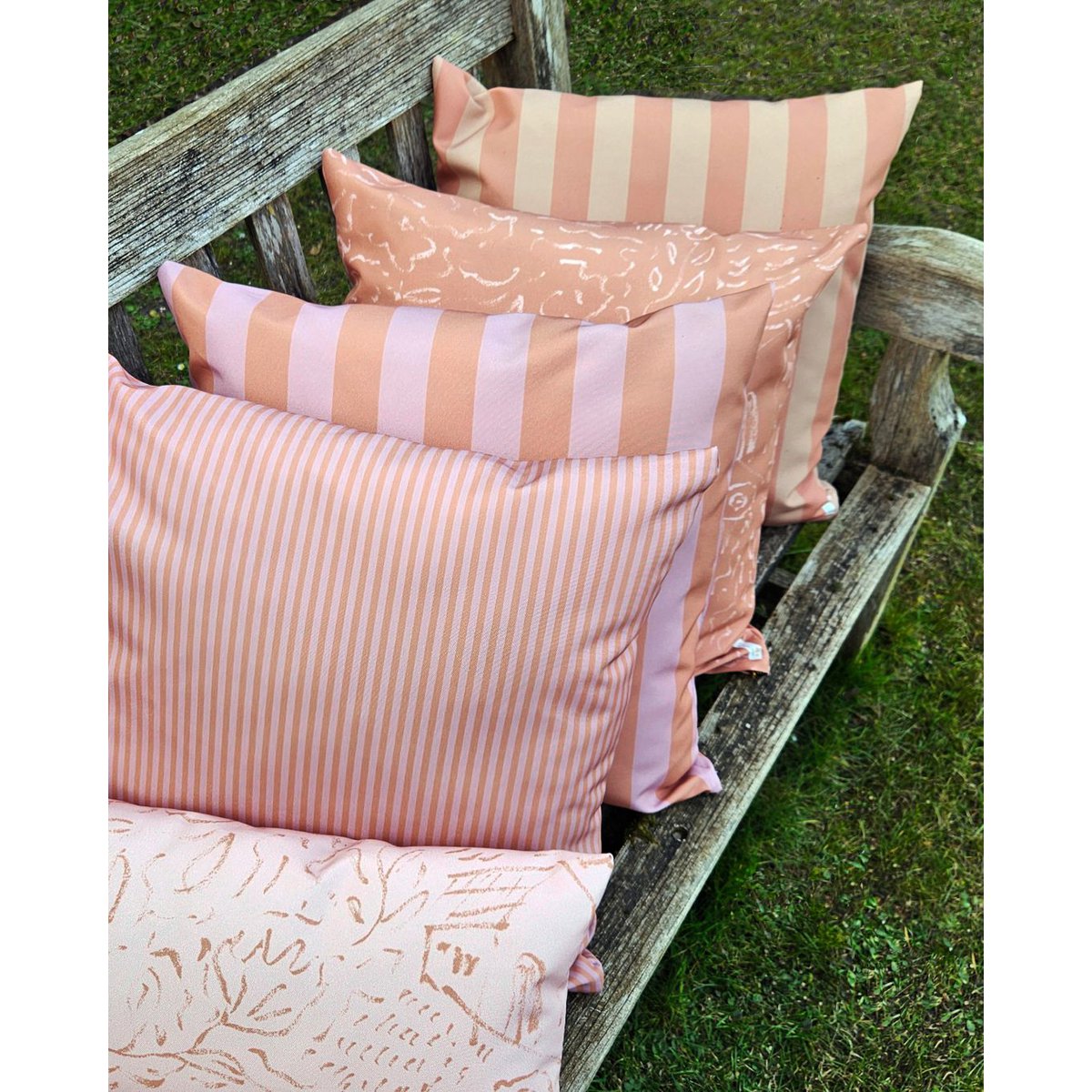 Stripe cuscino esterno Camel-Taupe | 50-50 cm