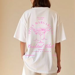 Oversized T-Shirt "Hot Ladies prefer Spicy Margaritas"
