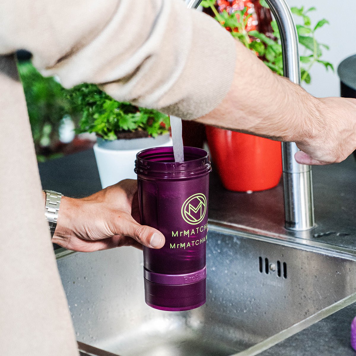 Butelka do blendera – Shaker 600 ml Szczelny kubek do shake'a z kulą blendera
