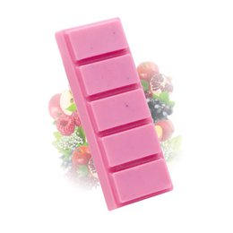 Dragon fruit flavored fondant