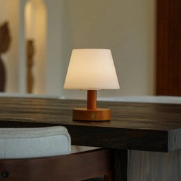 Teddy kastanjebruine houten oplaadbare tafellamp