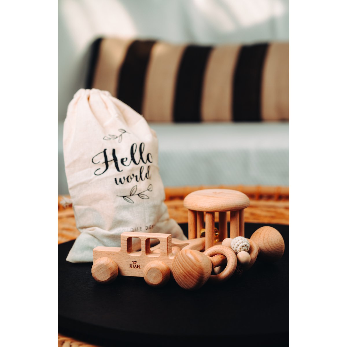 KIAN Family: Wooden toy set "Hello World"