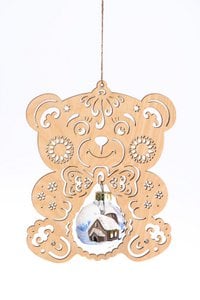 Wooden wreath bear and Christmas ball