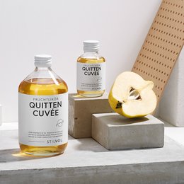 Quince Cuvée Liqueur 19% Vol. — Quince Liqueur by STILVOL. A golden-yellow, aromatic quince liqueur with a sweet, fruity flavor.