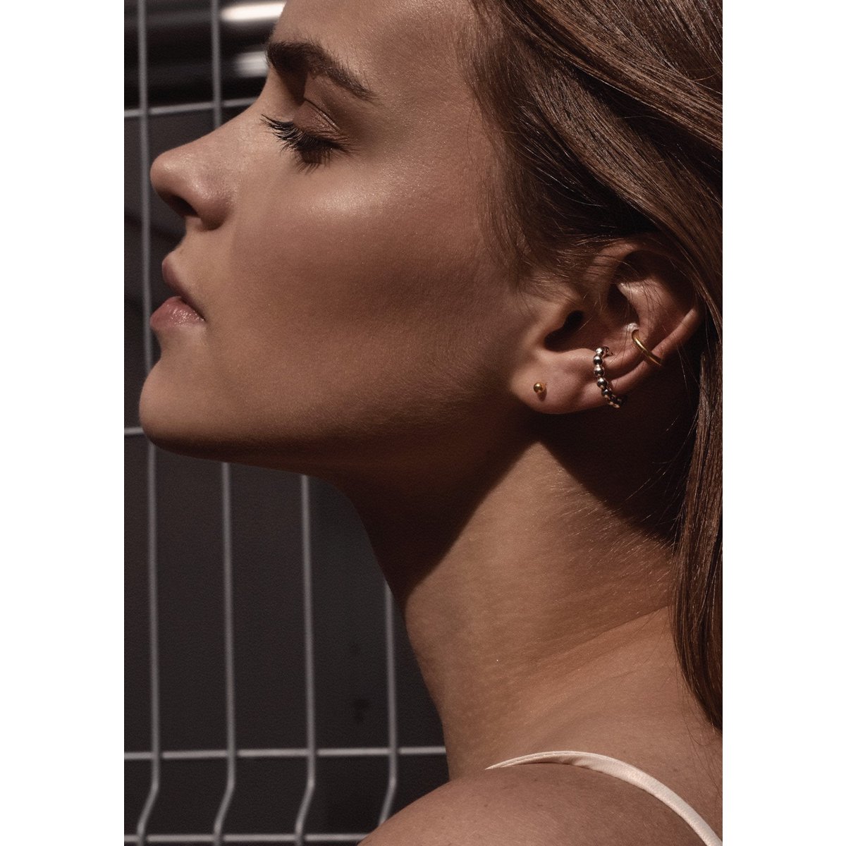 Ear Cuff Linea Oro