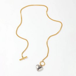 Champ - Heart Earrings and Necklace Set