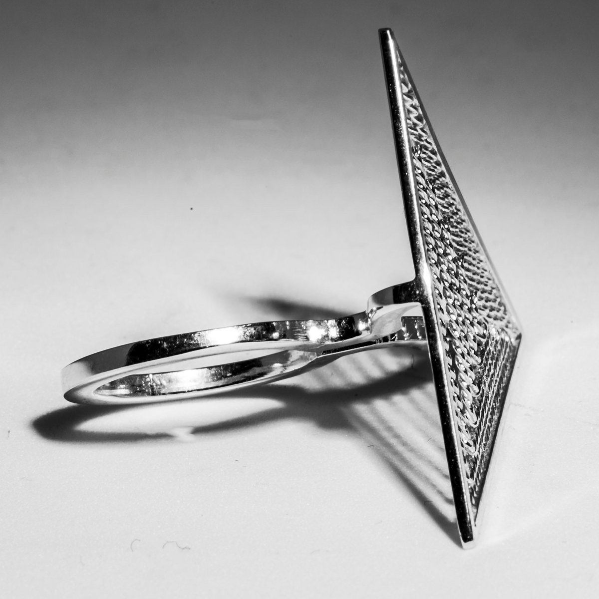 Anillo plano BlackMountain