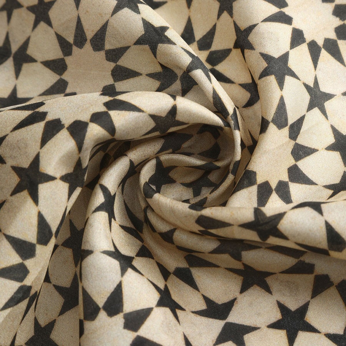 Black and Cream Silk Square Scarf Nujum