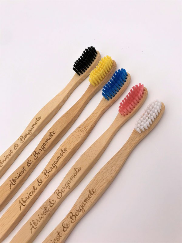 Cepillo de dientes de bambú 100% biodegradable