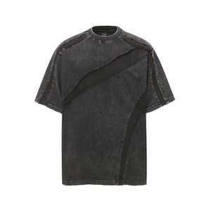 Dynamic T-Shirt – from Ultra-Soft Material with Streetwear Attitude