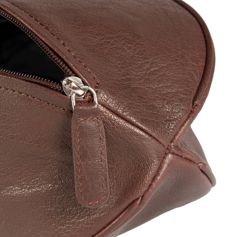 K0011BB | Beauty Case "Rugby Ball" in Genuine Leather - Color: Dark Brown - Internal elastic to hold bottles - Zip closure - Dimensions: 35 x 14 x 14 cm - Packaging: TNT bag