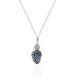 Silver Freshwater Pearl 925 Sterling Silver Necklace with Baroque Pearl Pendant
This silver necklace features a 925 sterling silver chain and a pendant with a freshwater baroque pearl. The pearl has a unique, irregular shape that adds an organic, natural touch to the design. The necklace is a simple yet elegant piece that would complement a variety of outfits.