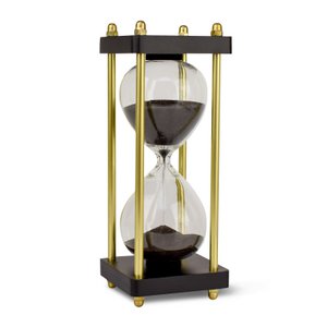 Edle Sanduhr Chronometrie I Dekorative Sanduhr aus Glas mit feinem schwarz-schimmernden Sand veredelt mit goldenen Seitstützen