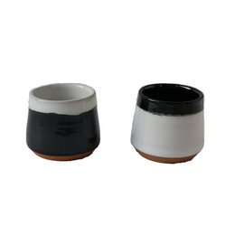 Portahuevos bicolor negro con borde blanco 200-057