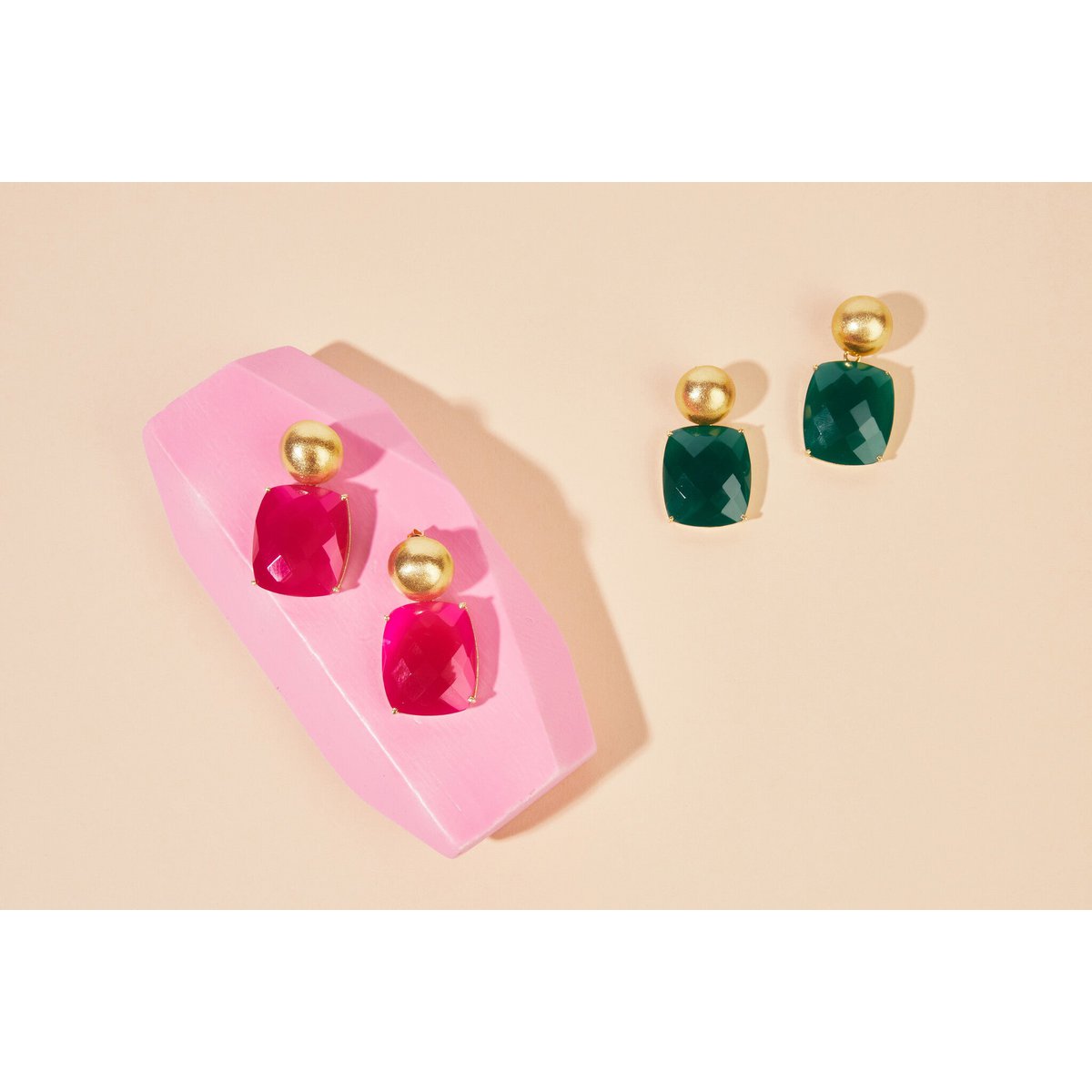 Boucles d'oreilles de déclaration Claire Smaragd