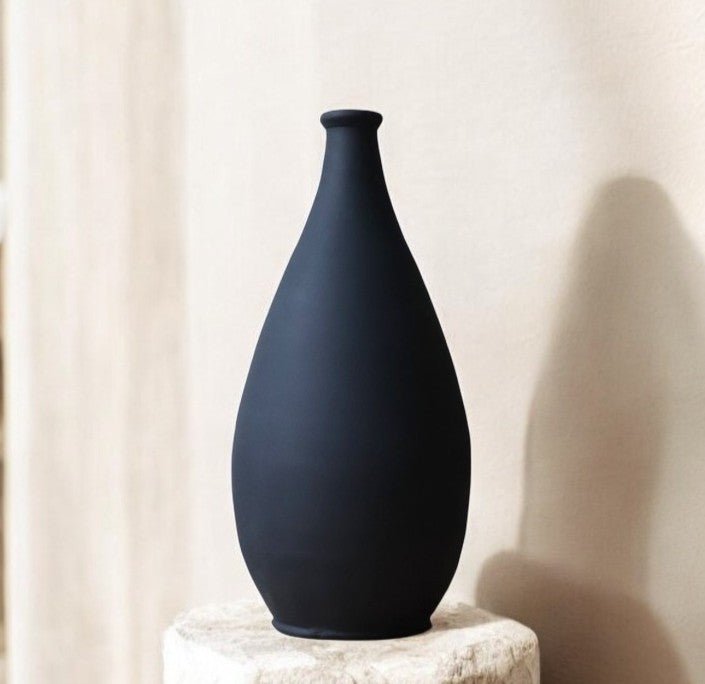 Il vaso Tamuda - Matt Black